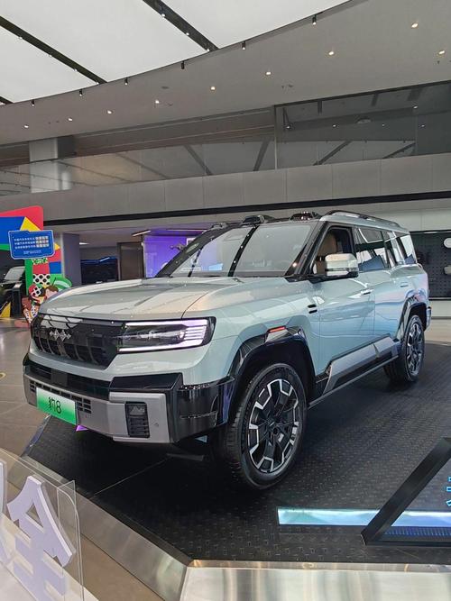 广州92比亚迪方程豹硬派越野的爆款，英菲尼迪35周年与你共成长