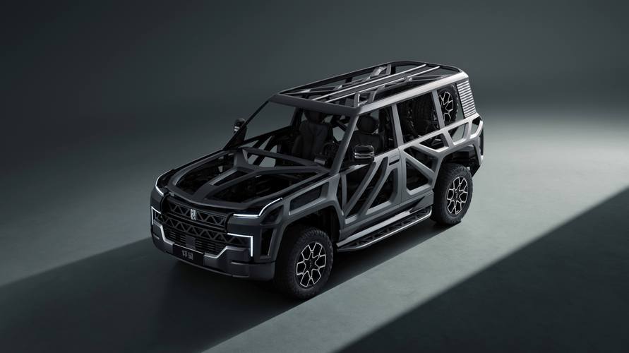 广州92仰望U8硬派越野的科技魅力，国能汽车对传统燃油车市场的冲击